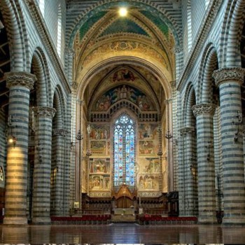 Duomo di Orvieto- interno della Chiesa